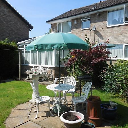 The Tulip Tree Guest House Wilmslow Exterior photo